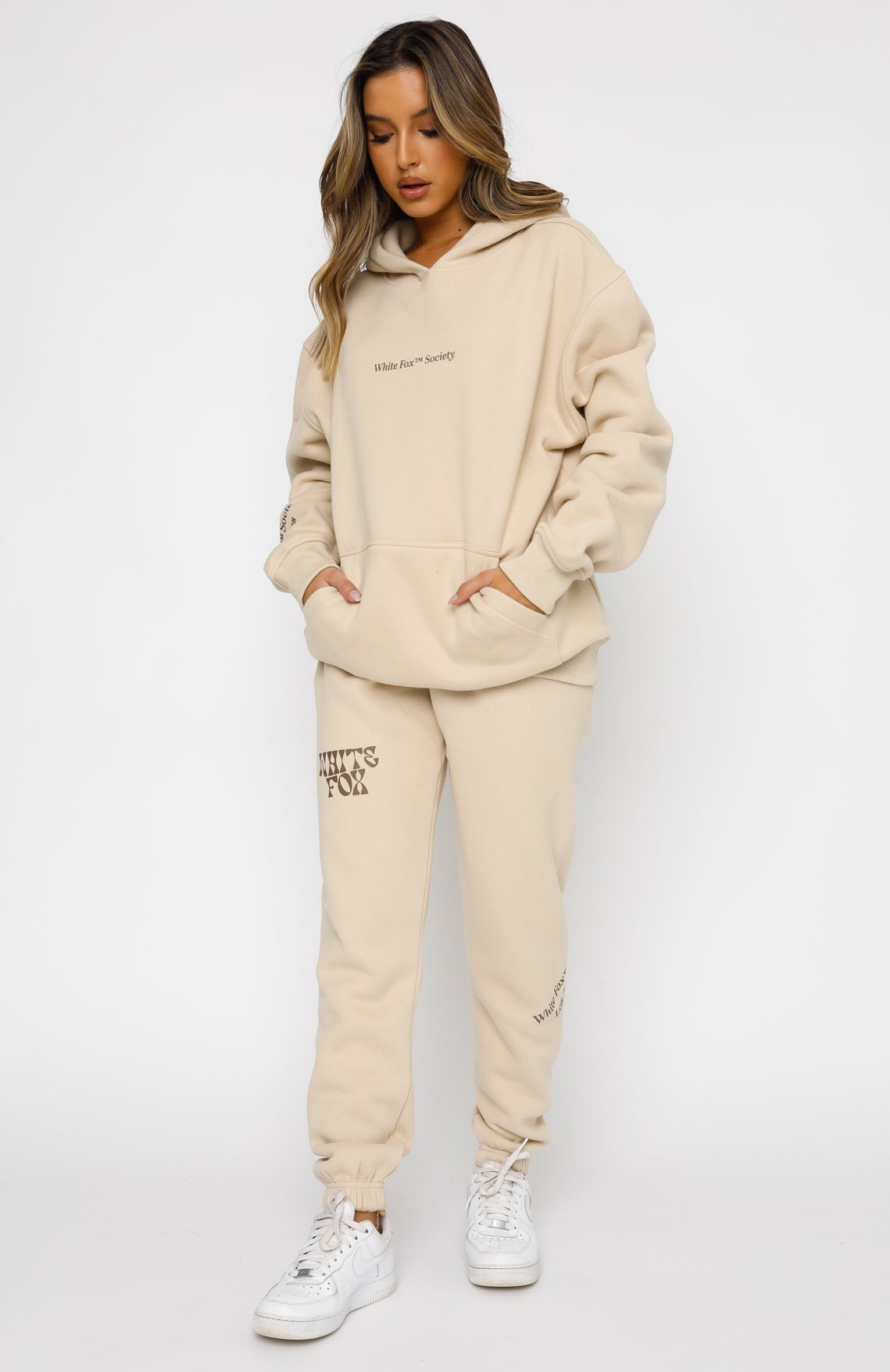 Can't Get Enough Sweatpants - Sand | Vintage Fleece Joggers with Logo Detail