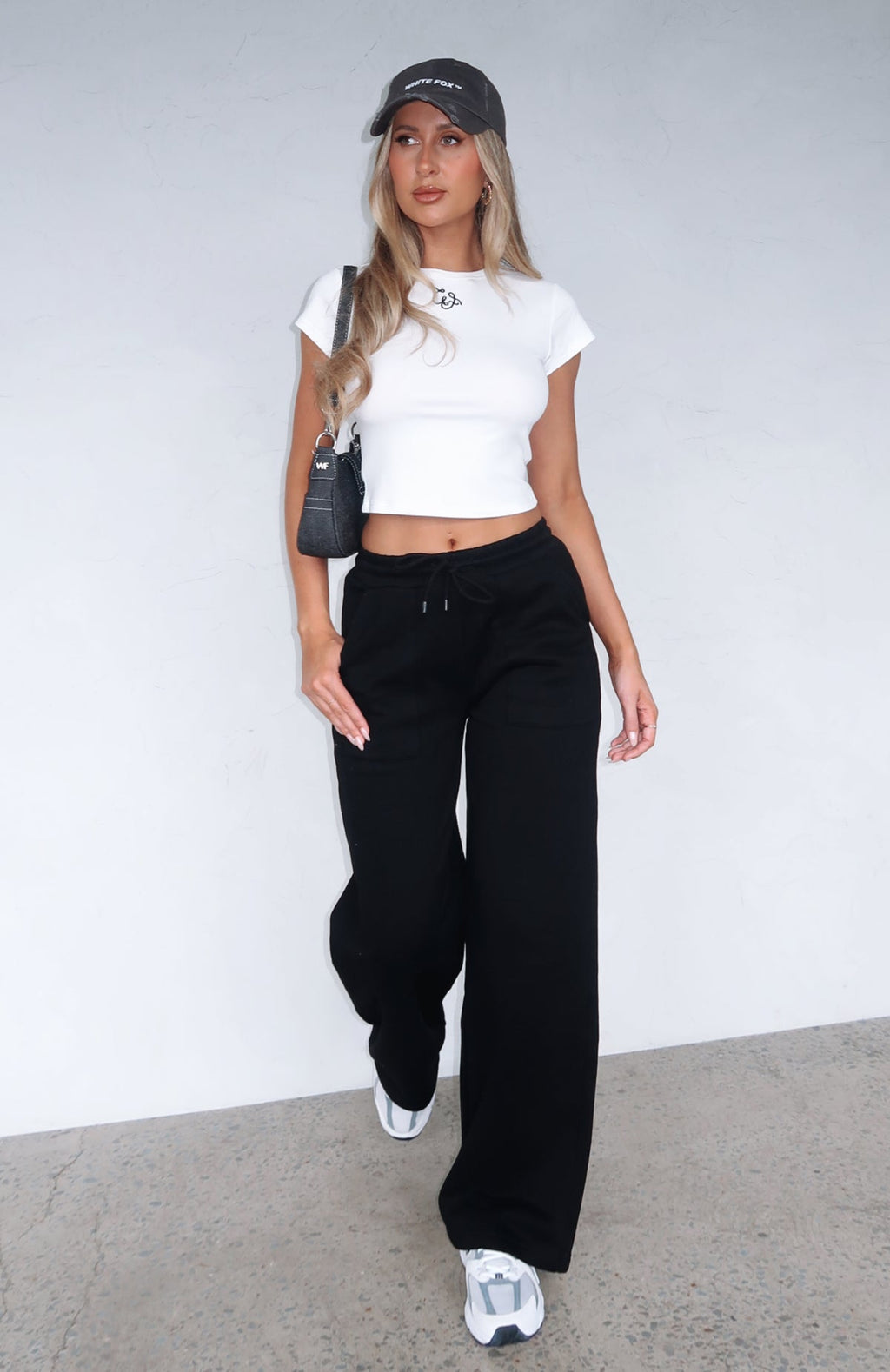 You'd Love It Here Sweatpants - Black | Women's Vintage Fleece Lounge Pants