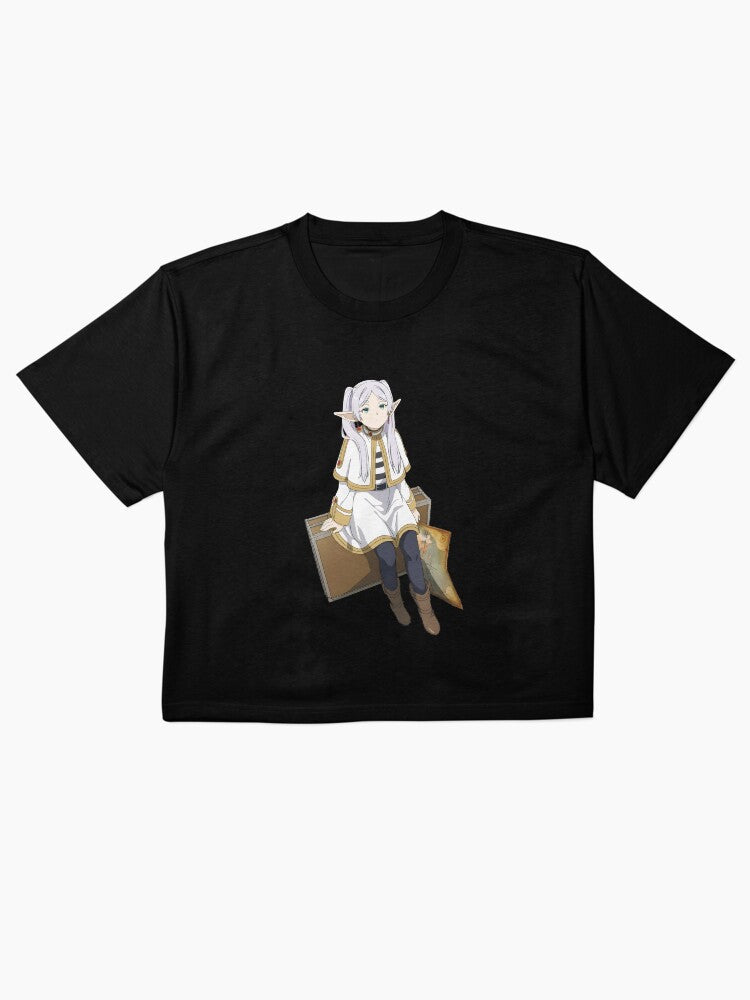 Elegant Elf Mage with White Robe and Staff Boxy T-Shirt
