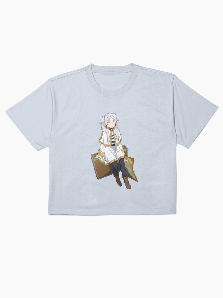 Elegant Elf Mage with White Robe and Staff Boxy T-Shirt