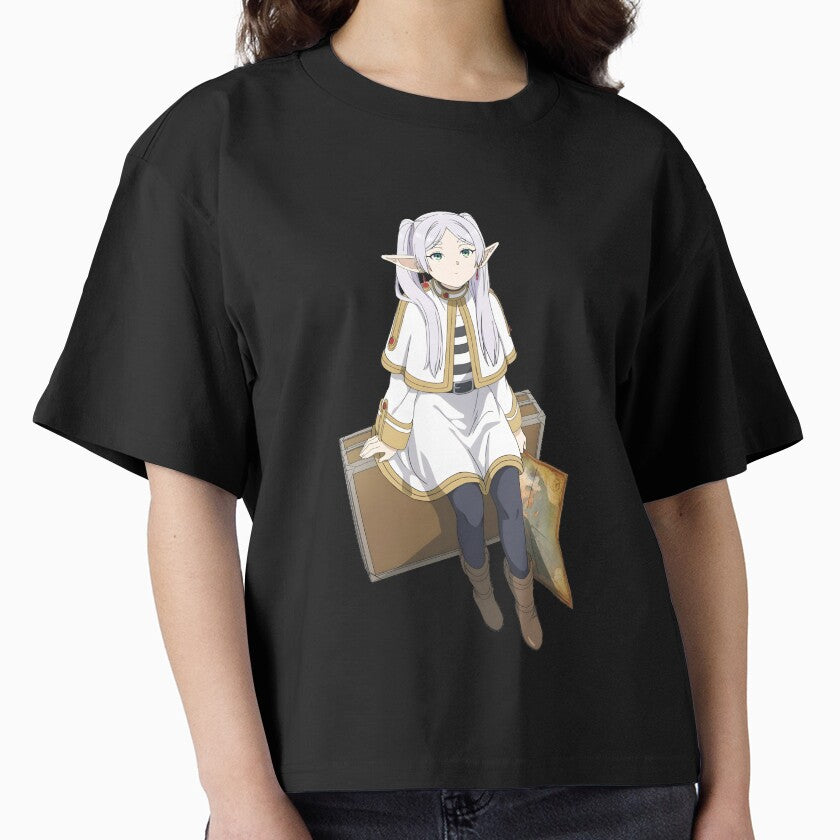 Elegant Elf Mage with White Robe and Staff Boxy T-Shirt